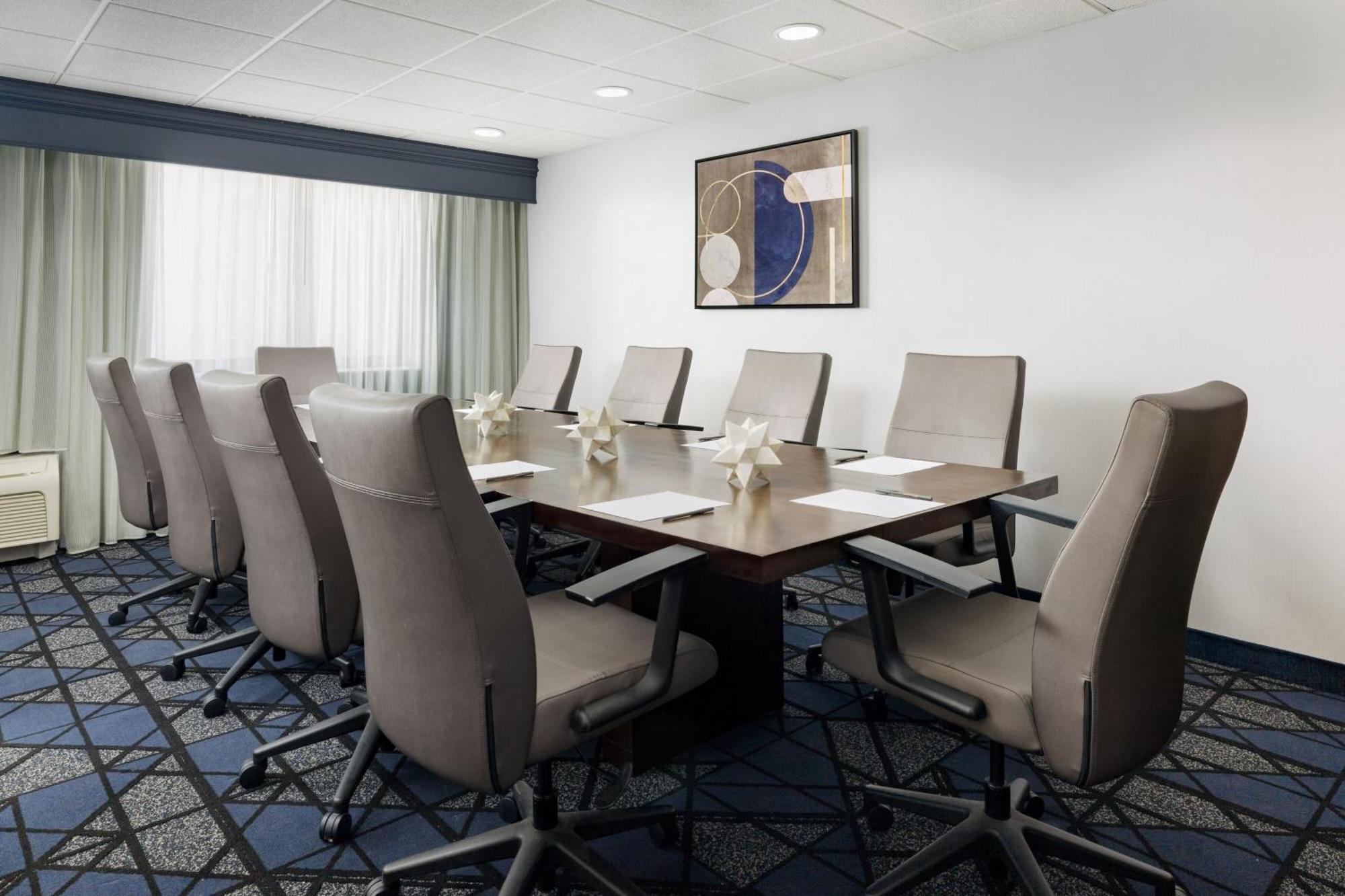 Courtyard By Marriott Las Vegas Stadium Area Екстериор снимка