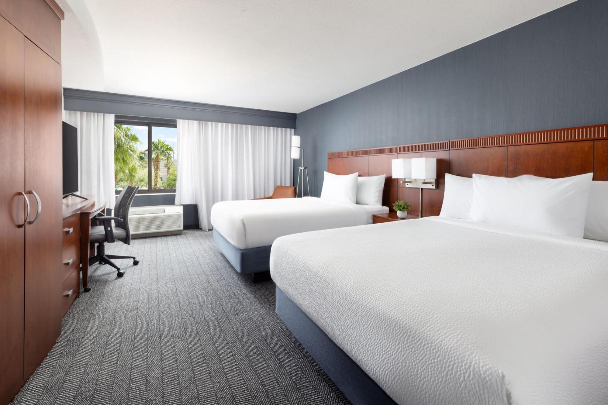 Courtyard By Marriott Las Vegas Stadium Area Екстериор снимка