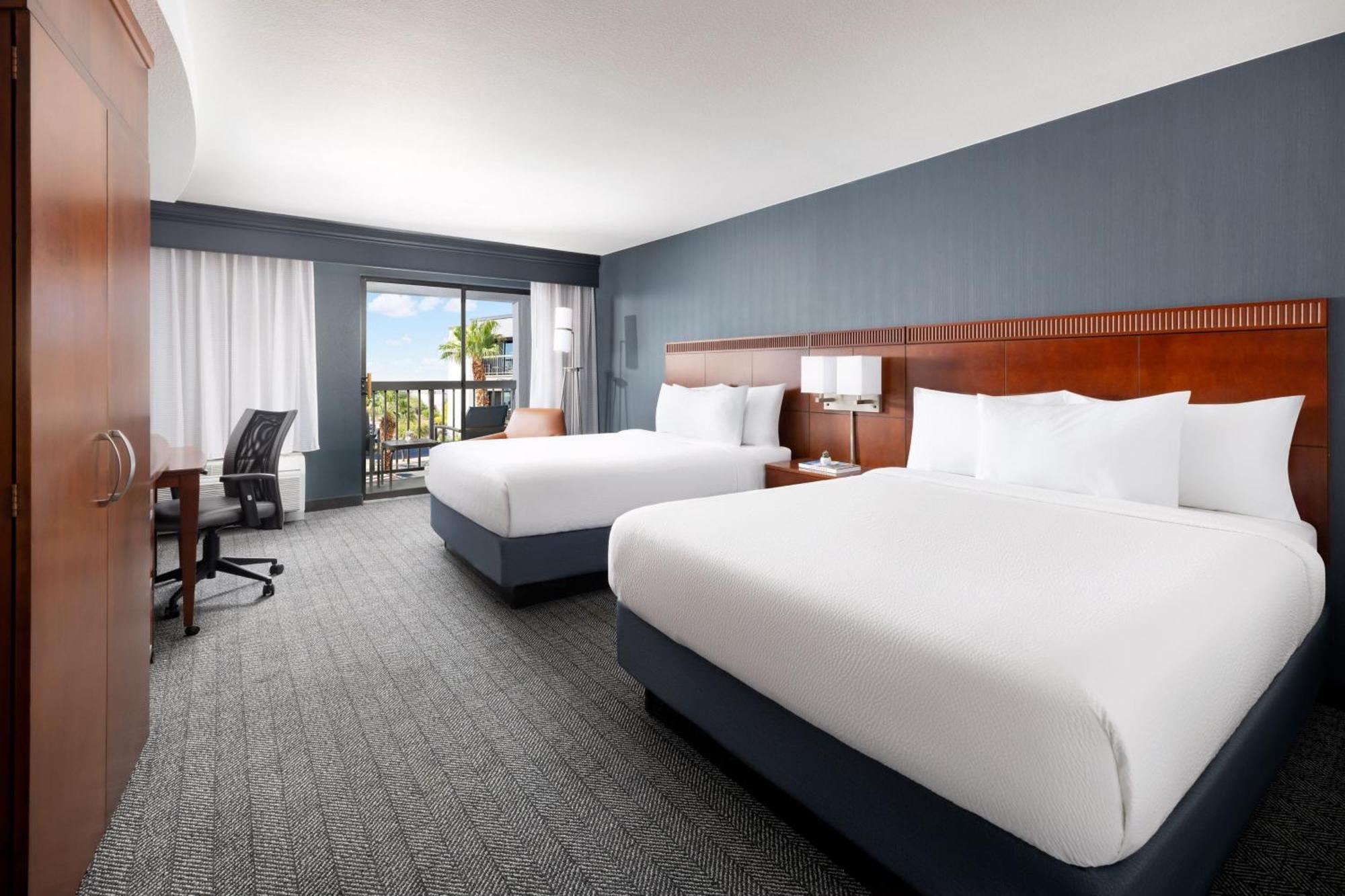 Courtyard By Marriott Las Vegas Stadium Area Екстериор снимка
