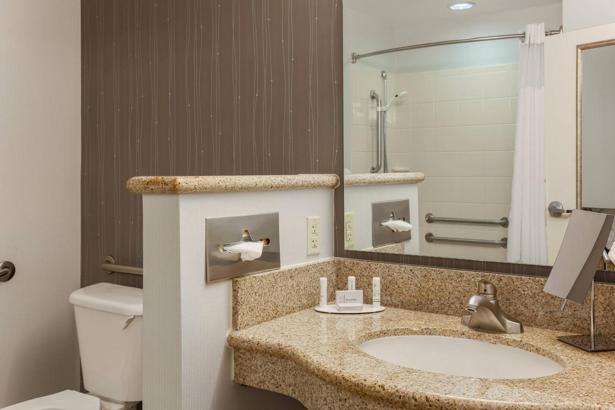 Courtyard By Marriott Las Vegas Stadium Area Екстериор снимка