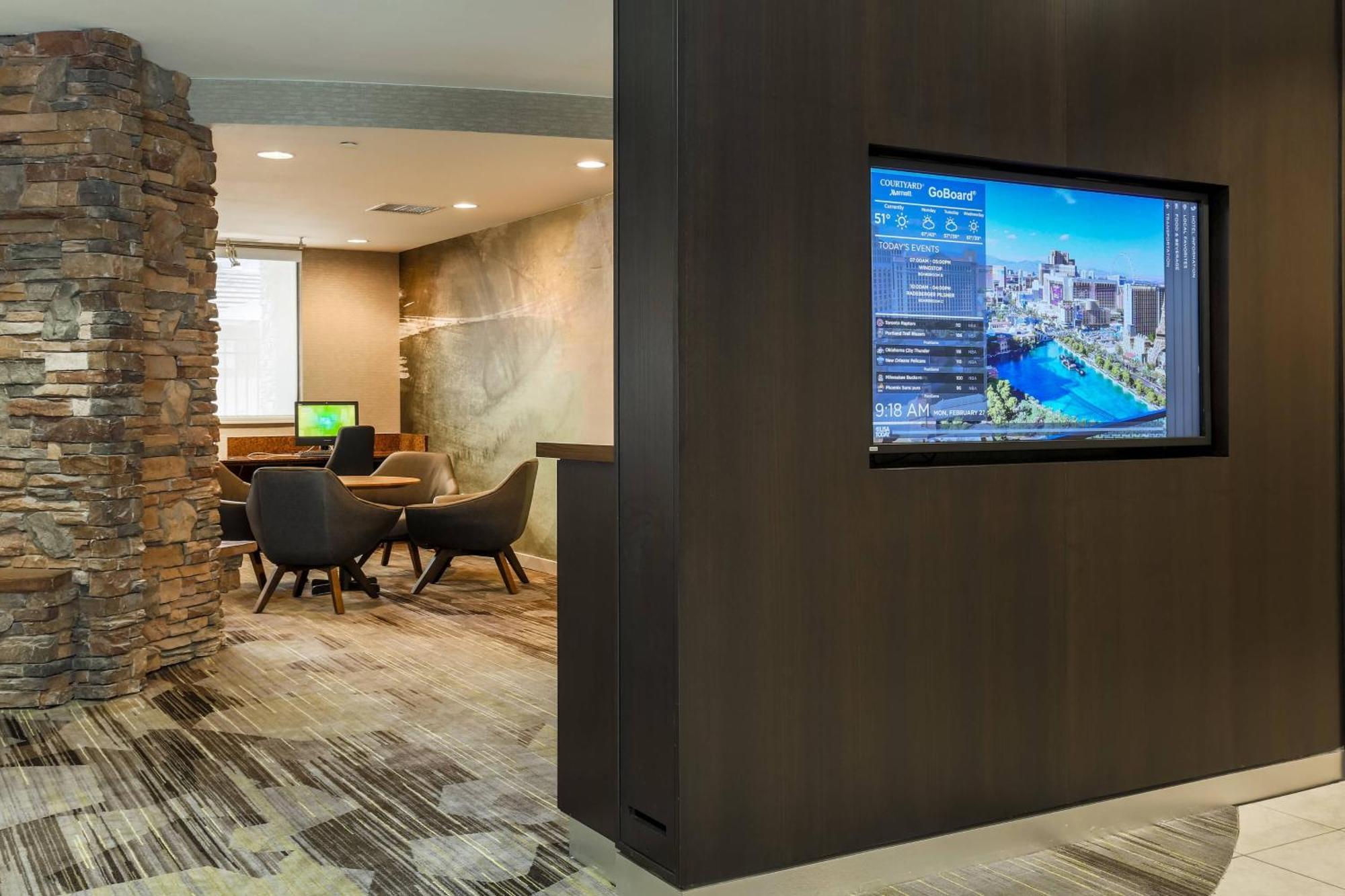Courtyard By Marriott Las Vegas Stadium Area Екстериор снимка