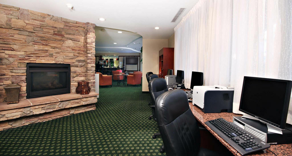 Courtyard By Marriott Las Vegas Stadium Area Екстериор снимка